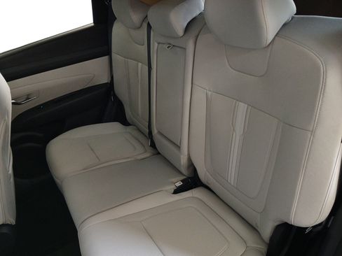 New 2025 Hyundai Tucson SEL image 13