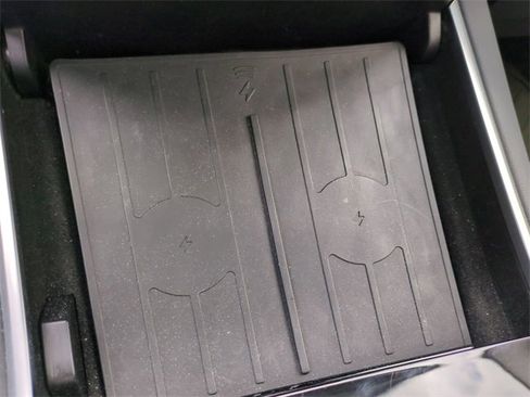 Used 2018 Tesla Model 3 Long Range image 27