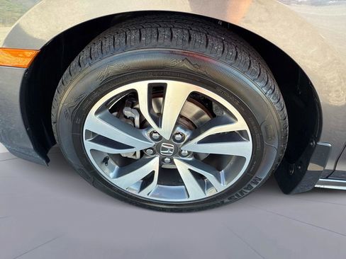 Certified 2022 Honda Odyssey Touring image 11