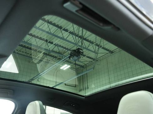 New 2026 Porsche Cayenne Coupe image 39