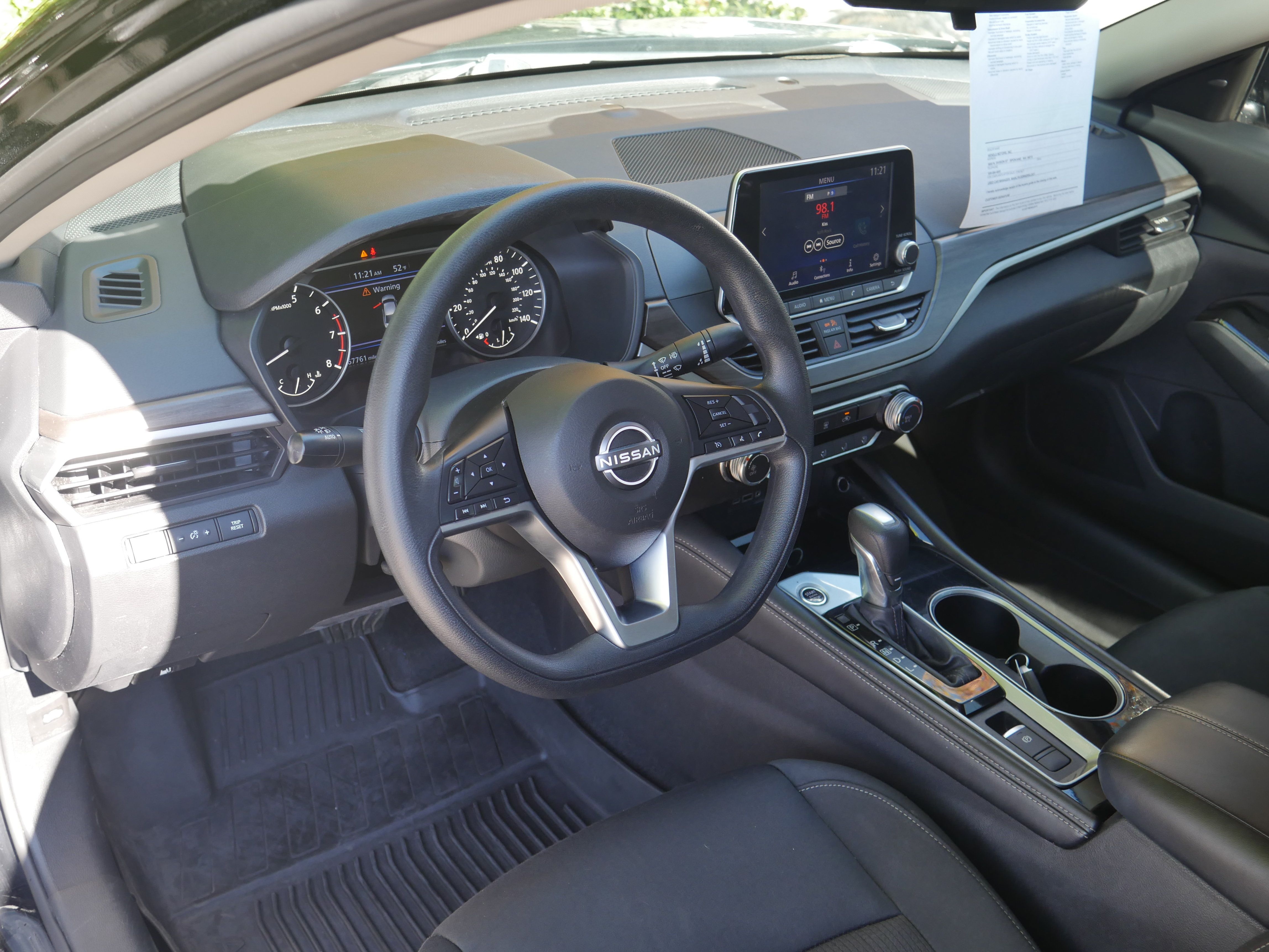 Certified 2023 Nissan Altima 2.5 SV AWD/4WD image 4