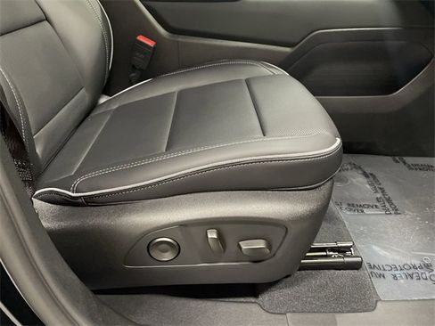 New 2026 Chevrolet Silverado EV LT w/ Premium Package image 19