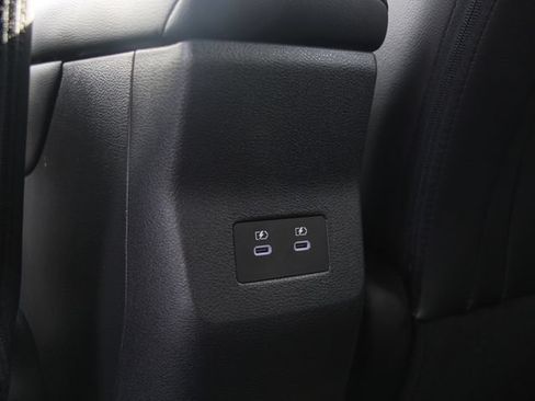 Used 2025 Nissan Kicks SR AWD/4WD image 26