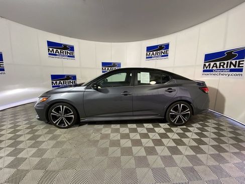 Used 2020 Nissan Sentra SR FWD image 13