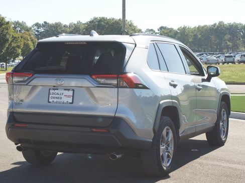 Used 2024 Toyota RAV4 XLE image 18