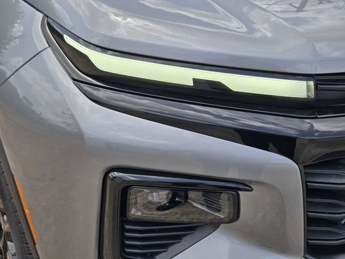 New 2026 Chevrolet Traverse LT w/ Midnight/Sport Edition FWD image 10