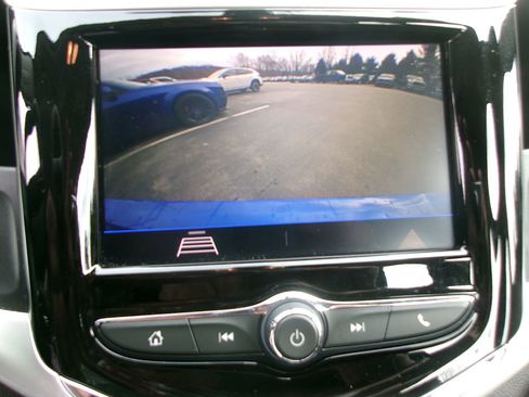 Used 2020 Chevrolet Sonic LT image 19