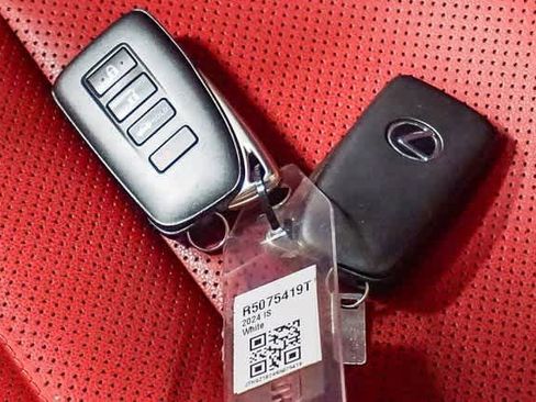 Used 2024 Lexus IS 350 F Sport image 30