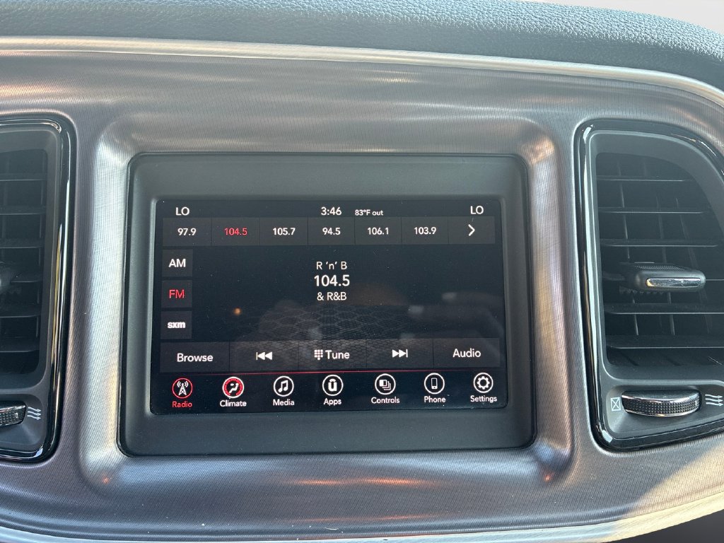 Used 2021 Dodge Challenger SXT w/ Driver Convenience Group RWD image 14