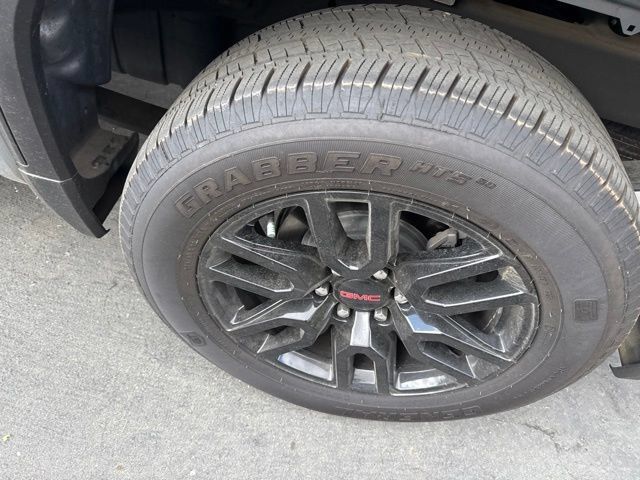 Used 2023 GMC Sierra 1500 Elevation AWD/4WD image 3