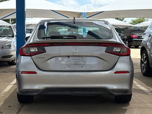 Used 2022 Honda Civic LX image 6