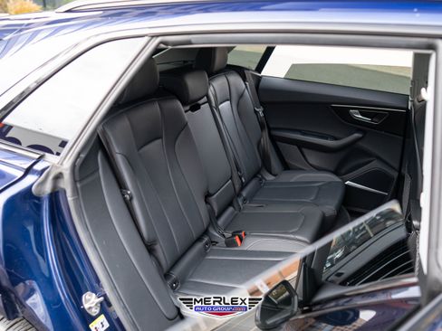 Used 2021 Audi Q8 Premium Plus w/ Premium Plus Package image 18