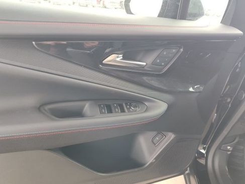 New 2025 Chevrolet Blazer EV RS FWD image 39
