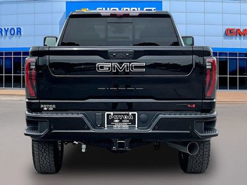 New 2026 GMC Sierra 2500 AT4 w/ AT4 Premium Plus Package AWD/4WD image 4