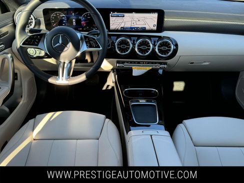 Used 2025 Mercedes-Benz CLA 250 4MATIC image 14