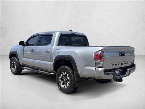 Used 2020 Toyota Tacoma TRD Off-Road w/ Technology Package AWD/4WD image 7