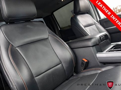 Used 2024 Ford F250 Lariat w/ FX4 Off-Road Package image 11