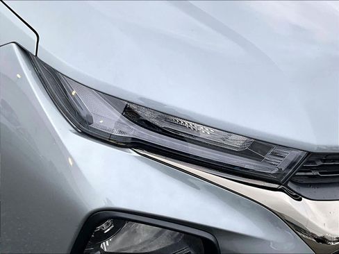 Used 2023 Chevrolet TrailBlazer ACTIV w/ Convenience Package image 31