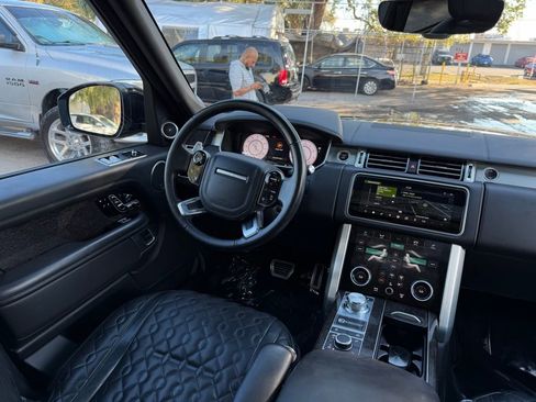 Used 2021 Land Rover Range Rover SV Autobiography Dynamic image 44