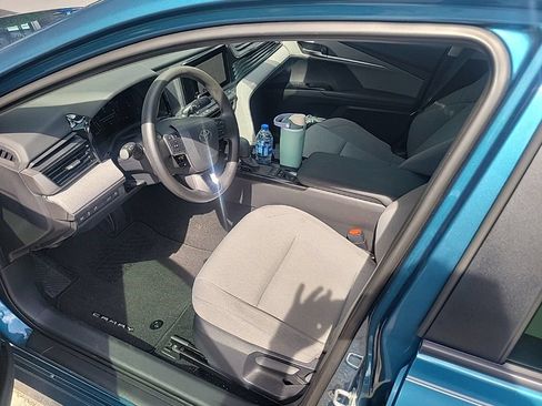 Used 2026 Toyota Camry LE FWD image 5