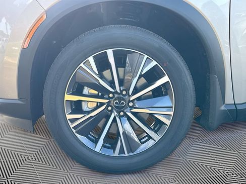 Certified 2026 INFINITI QX60 Luxe w/ Cargo Package FWD image 35