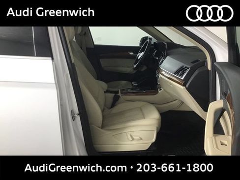 Used 2023 Audi Q5 2.0T Premium w/ Convenience Package AWD/4WD image 25