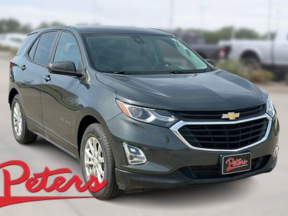 Used 2020 Chevrolet Equinox LS w/ LS Convenience Package