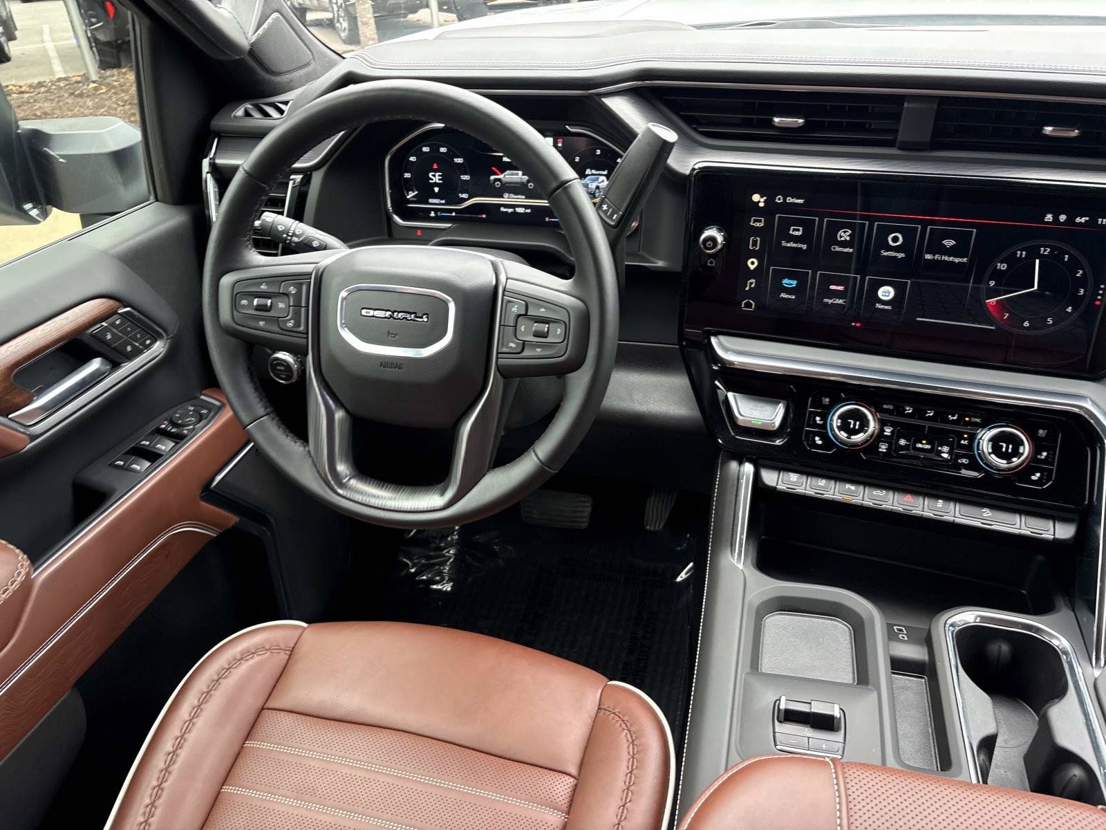 Used 2025 GMC Sierra 2500 Denali Ultimate AWD/4WD image 28