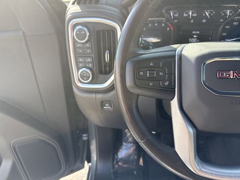 Used 2022 GMC Sierra 1500 SLT w/ SLT Premium Package AWD/4WD image 19