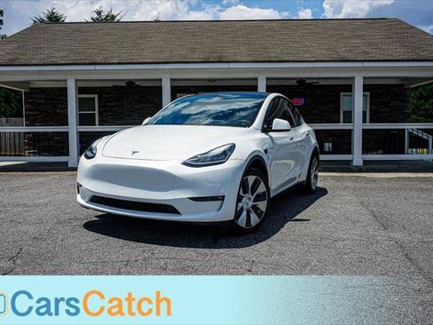 Used 2021 Tesla Model Y Long Range AWD/4WD image 1