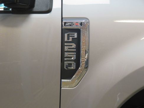 Used 2020 Ford F250 XL w/ STX Appearance Package AWD/4WD image 64