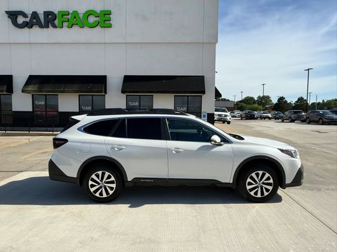 Used 2020 Subaru Outback Premium AWD/4WD image 18