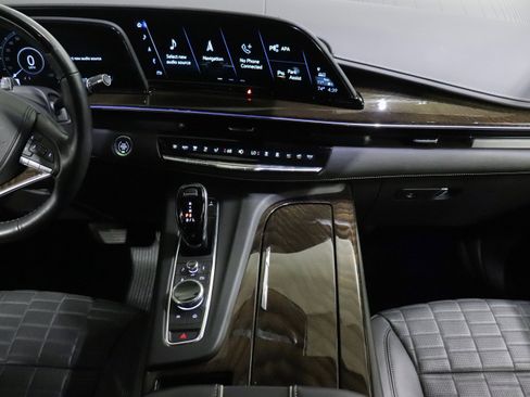 Certified 2023 Cadillac Escalade Sport Platinum w/ LPO, ONYX Package image 33