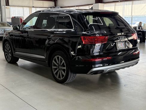 Used 2018 Audi Q7 3.0T Premium Plus w/ Premium Plus Package AWD/4WD image 4