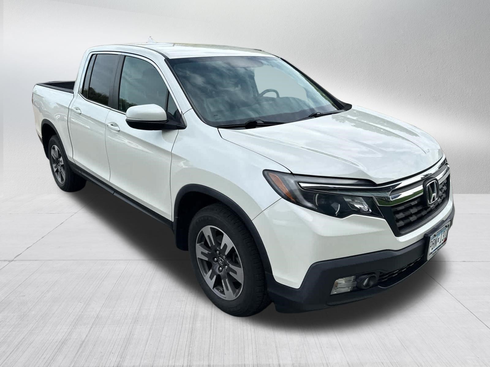 Used 2017 Honda Ridgeline RTL image 3