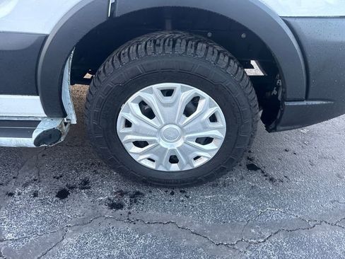 Used 2024 Ford Transit 250 Low Roof w/ Exterior Upgrade Package image 22