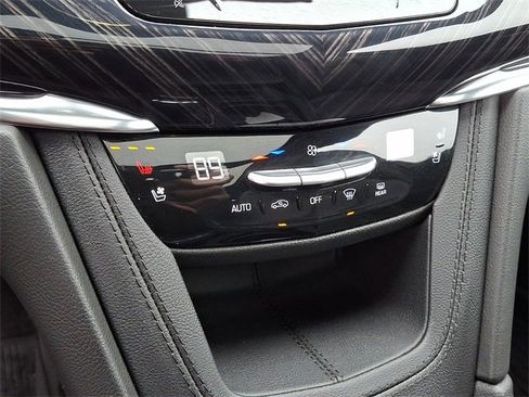 Certified 2023 Cadillac XT6 Premium Luxury w/ LPO, Floor Liner Package image 13