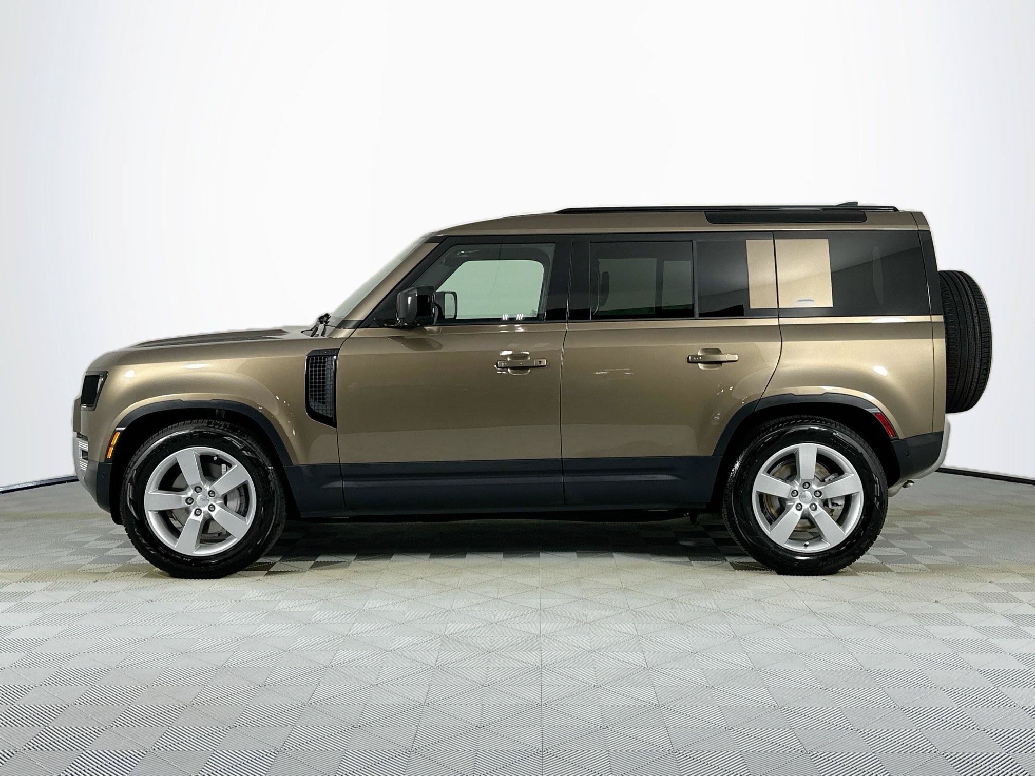 Certified 2025 Land Rover Defender 110 S AWD/4WD image 8