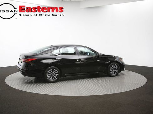Used 2023 Nissan Altima 2.5 SV w/ SV Premium Package image 69