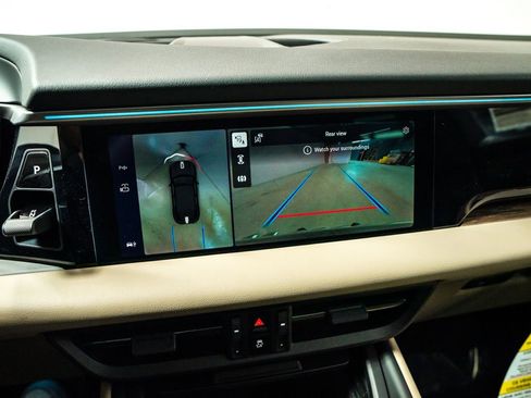 New 2026 Porsche Macan 4 Electric image 19