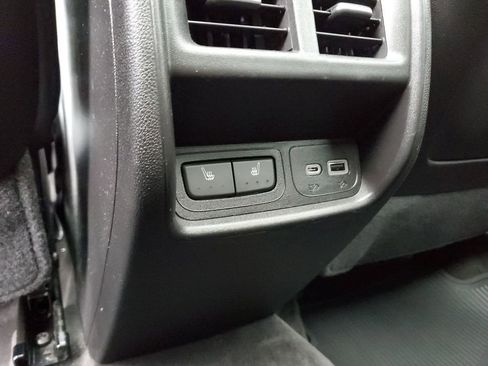 Used 2021 Cadillac XT4 Premium Luxury w/ Cold Weather Package image 22