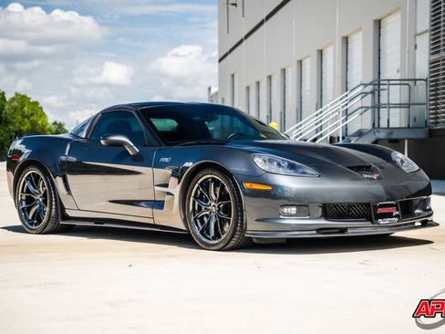 Used 2011 Chevrolet Corvette ZR1 w/ Preferred Equipment Group RWD image 7
