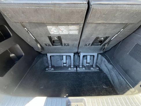 Used 2026 Kia Carnival FWD image 29