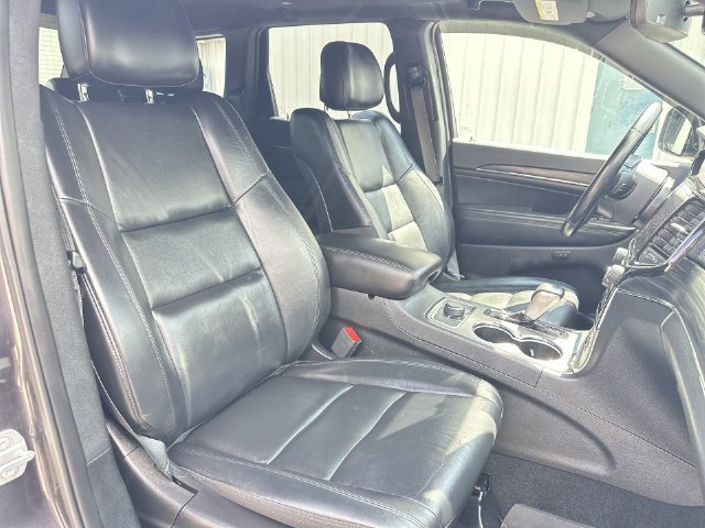 Used 2021 Jeep Grand Cherokee Limited w/ Premium Lighting Group AWD/4WD image 29