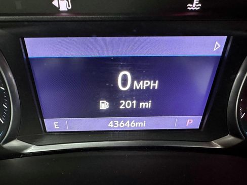 Used 2021 Chevrolet Equinox Premier AWD/4WD image 30