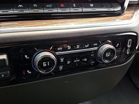 Certified 2025 Chevrolet Silverado 1500 LT AWD/4WD image 15