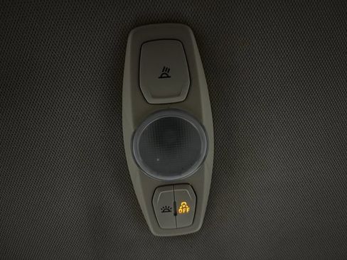 Used 2017 Ford Focus SE image 27