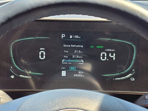 Used 2023 Kia Sportage EX image 28