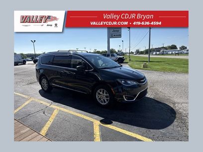 Used 2020 Chrysler Pacifica Touring-L