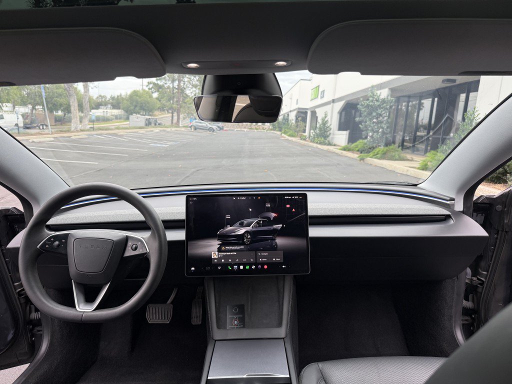 Used 2025 Tesla Model 3 Long Range RWD image 13